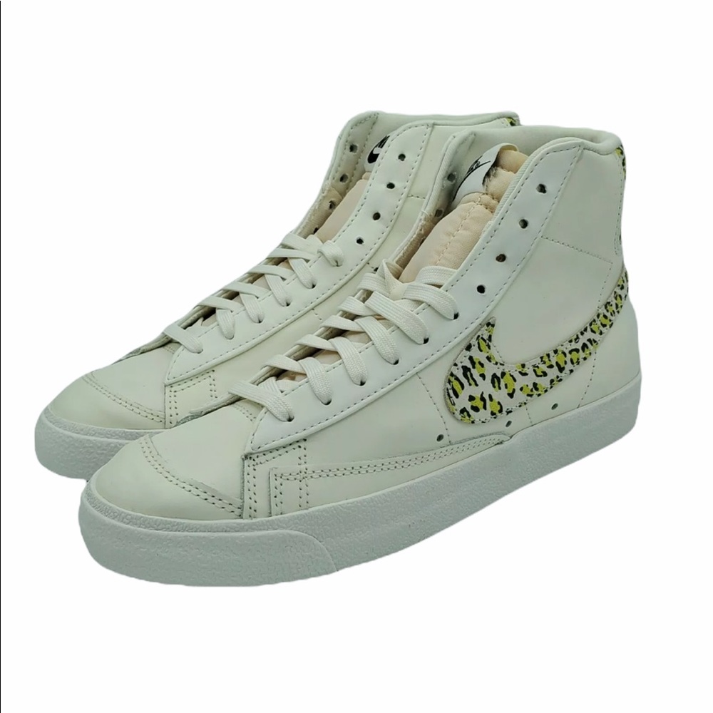 W Nike Blazer Mid ‘77 SE Cheetah - Picture 2 of 5